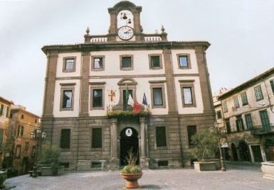 Vetralla - il Palazzo Comunale
